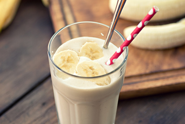 Smoothie with bananas